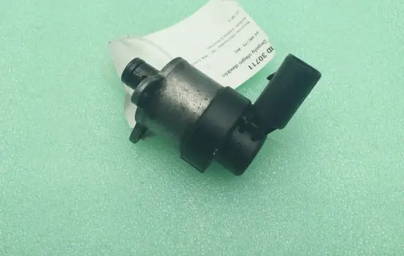 Fuel pressure sensor