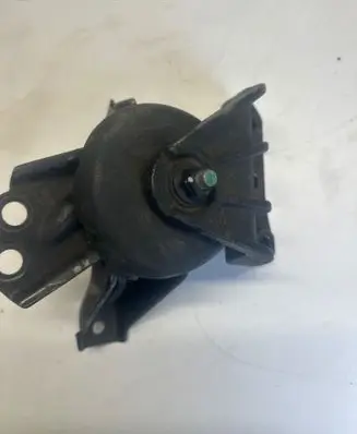 KIA Sportage Engine mount bracket 21814A9000