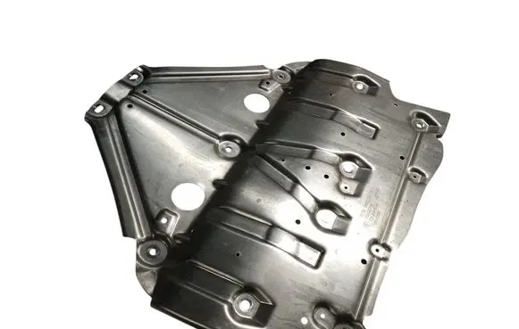 BMW 4 G22 G23 G24 G26 Rear underbody cover/under tray 6882324 31106882324