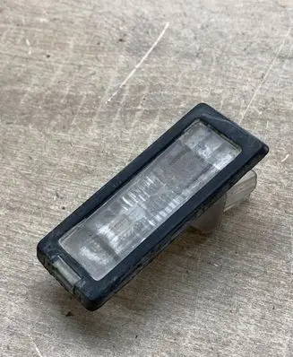 Renault Scenic II - Grand scenic II Number plate light 8200013577F