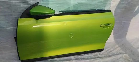 Volkswagen Scirocco Front door LEWEDRZWISCIROCCO3