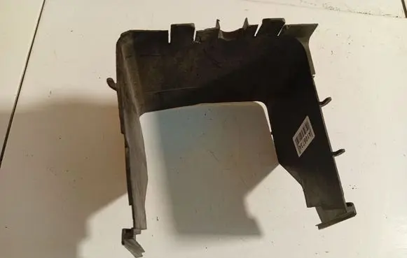 Battery box tray