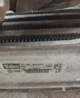 Volkswagen Polo Intercooler radiator 906911009