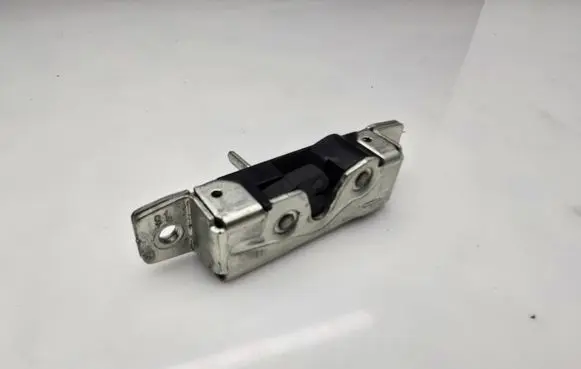 Mercedes-Benz Sprinter W907 W910 Sliding door lock A9067301335 ALGR0 ZGS012