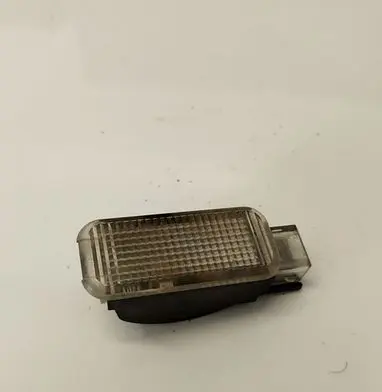 Volkswagen PASSAT B5.5 Other interior light 3B0947415B