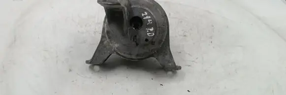 Opel Zafira B Engine mount bracket v05630