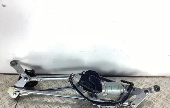 Lexus CT 200H Front wiper linkage 8511076030 1593004062