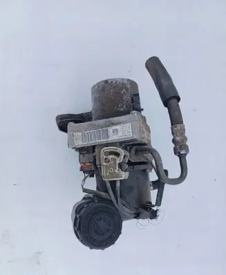 Peugeot 508 Power steering pump 9676154180