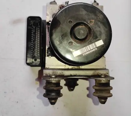 Volkswagen Transporter - Caravelle T5 ABS Pump 7H0614517B 7H0907379R