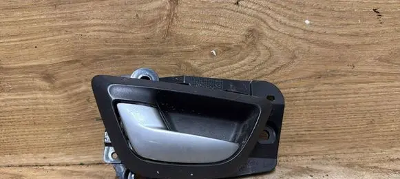 Volvo XC90 Front door interior handle 08626599