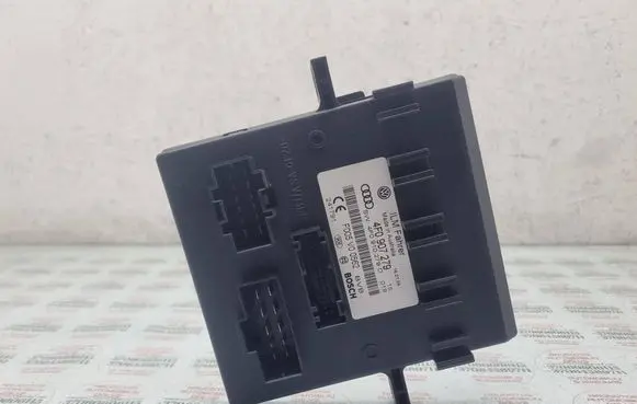 Audi A6 S6 C6 4F Comfort/convenience module 4F0907279 4F0910279D