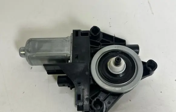 Dodge Durango III Rear door window regulator motor 931403103