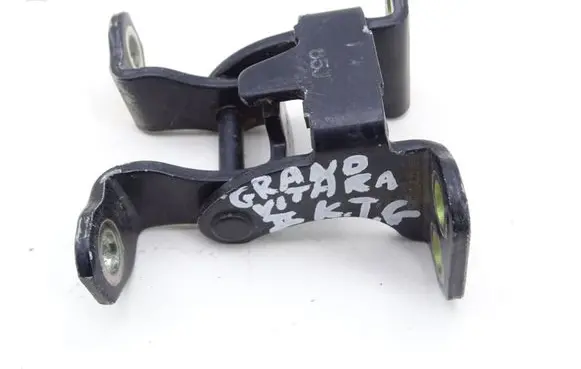 Suzuki Grand Vitara II Tailgate hinge 