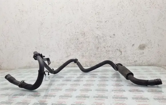 Volkswagen Touareg I Engine coolant pipe/hose 7L6422164