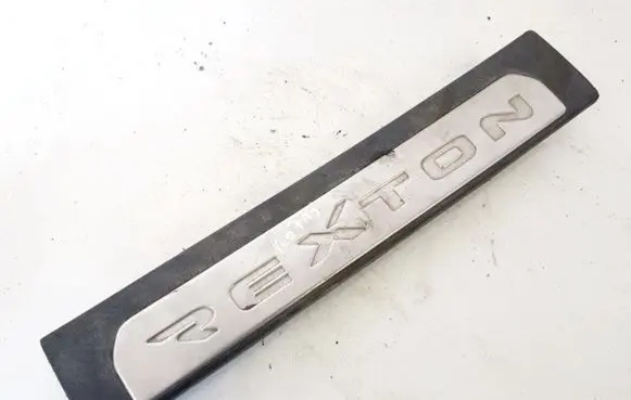 SsangYong Rexton Rear sill trim cover 7726508010