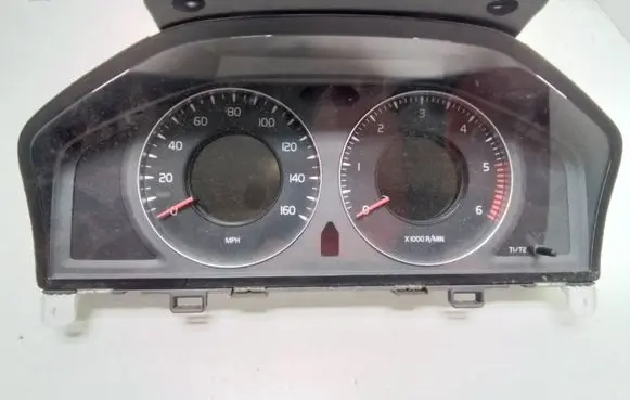 Volvo V70 Speedometer (instrument cluster) 31254540AA 69199680U