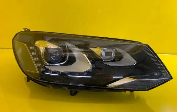 Volkswagen Touran II Headlight/headlamp 7P1941752