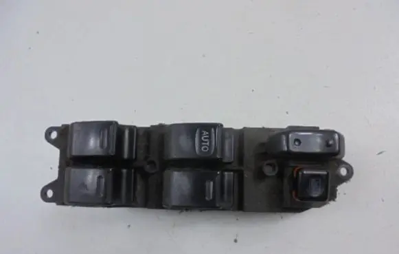Toyota Avensis Verso Electric window control switch 54383A0