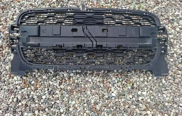 Citroen C3 Picasso Front bumper lower grill 9801848477
