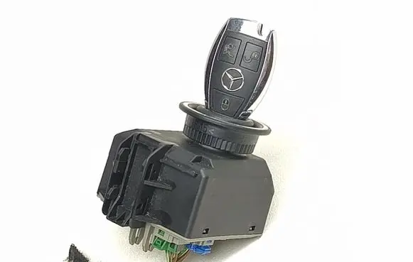 Mercedes-Benz CLS C218 X218 Ignition lock A2189053501 260720HR1137 2189053501