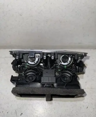 Audi A6 C7 Rear air vent grill 