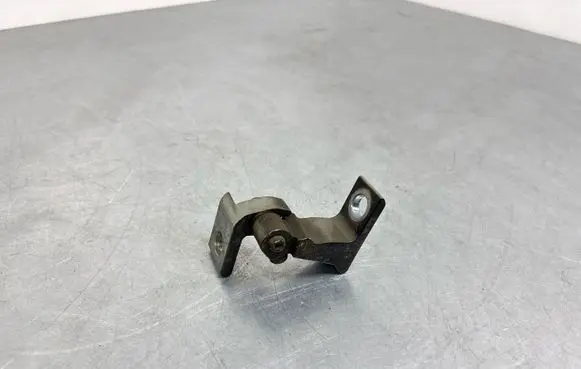 Audi A6 S6 C7 4G Front door lower hinge 4G0831402B