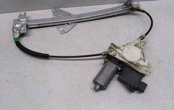 Mitsubishi Space Star Rear door window regulator with motor 0130821788