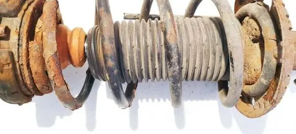 Volkswagen Polo IV 9N3 Front coil spring