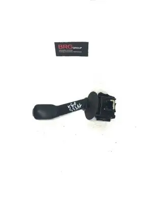 BMW 5 E39 Indicator stalk 8352172 18333891
