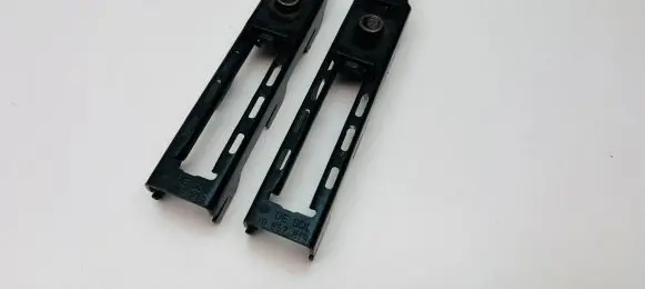 Volkswagen Golf IV Seat belt height adjuster 1J0857819