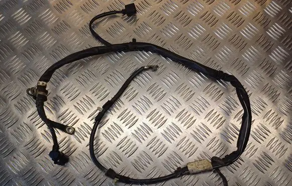 Volkswagen Touran I Wires (generator/alternator) 1J0973772