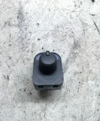 Audi A3 S3 A3 Sportback 8P Wing mirror switch 8E0959565