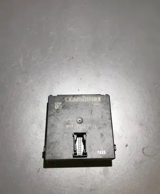 Mercedes-Benz S W221 Gateway control module A2215407045