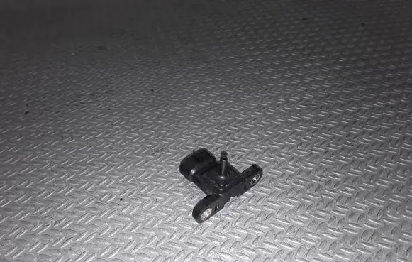Lexus IS 220D-250-350 Air pressure sensor