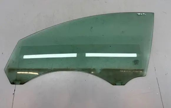 Volvo V50 Front door window glass four-door 43R001105
