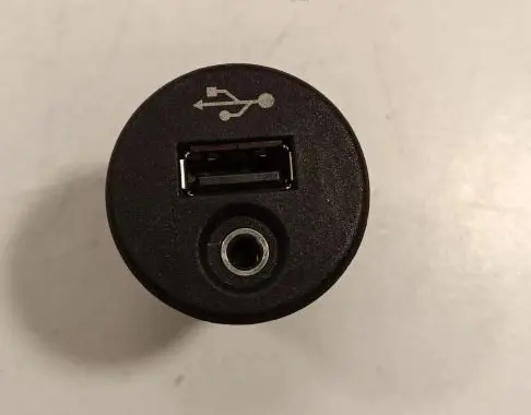 Nissan Qashqai USB socket connector 280023BH00A