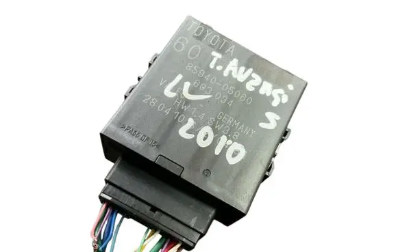 Toyota Avensis T270 Window wiper relay 8594005060 603034