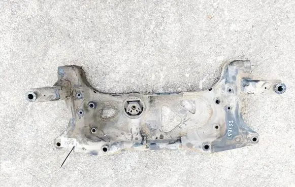 Volkswagen Jetta V Front subframe