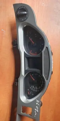 Audi A6 S6 C6 4F Speedometer (instrument cluster) 4F0910900C 0220LH1