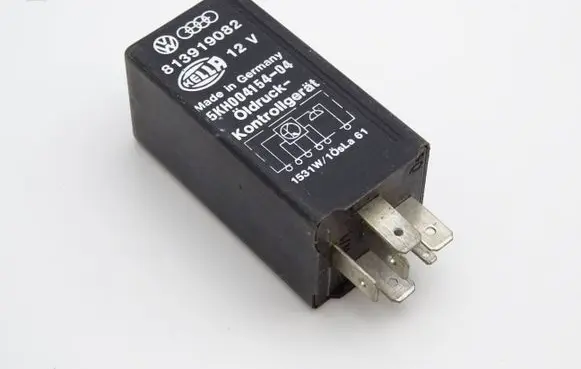 Audi 80 90 B3 Other relay 813919082