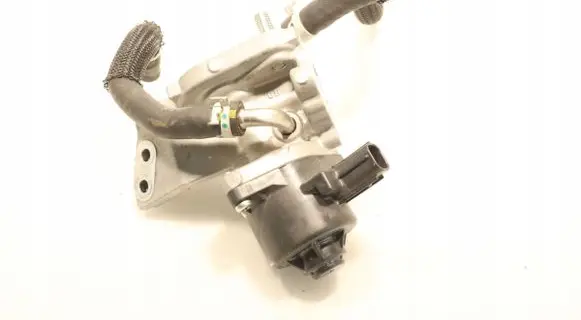Toyota Corolla E160 E170 EGR valve