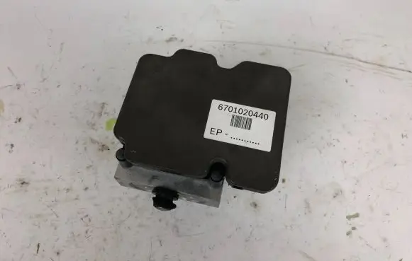 Maserati Ghibli ABS Pump 6701020440