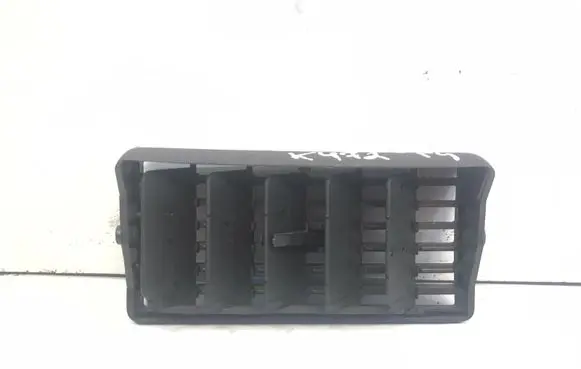 Volkswagen Golf V Dash center air vent grill 1J0819763B 1J0819755B