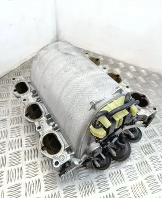 Mercedes-Benz S W221 Intake manifold 700246330