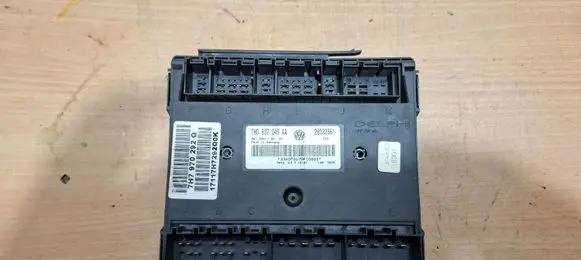 Volkswagen Transporter - Caravelle T5 Comfort/convenience module 7H0937049AA
