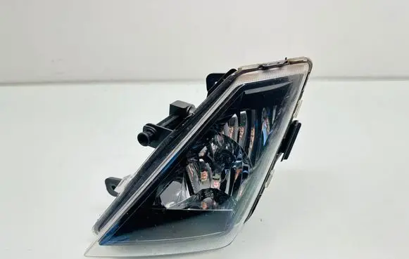 Seat Ibiza V (KJ) Front fog light 6F0941702A 1ND01300102