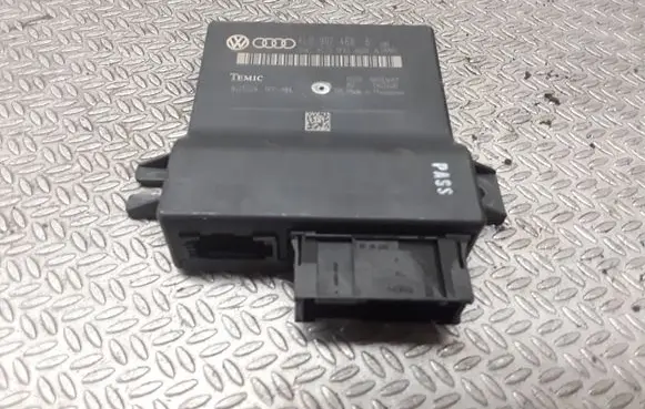 Audi A6 S6 C6 4F Gateway control module 4L0907468B 4L0910468A