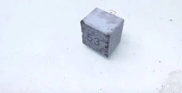 Volkswagen PASSAT B6 Other relay 141951253B 20240072
