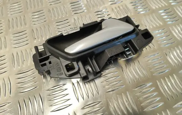 Citroen DS7 Crossback Front door interior handle 98201554VV