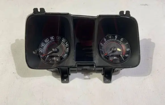 Chevrolet Camaro Speedometer (instrument cluster) CAM-2017